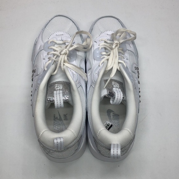 Women’s Nike Air Max 90 Futura White/Grey FQ8888-100 NWOB - Picture 5 of 5